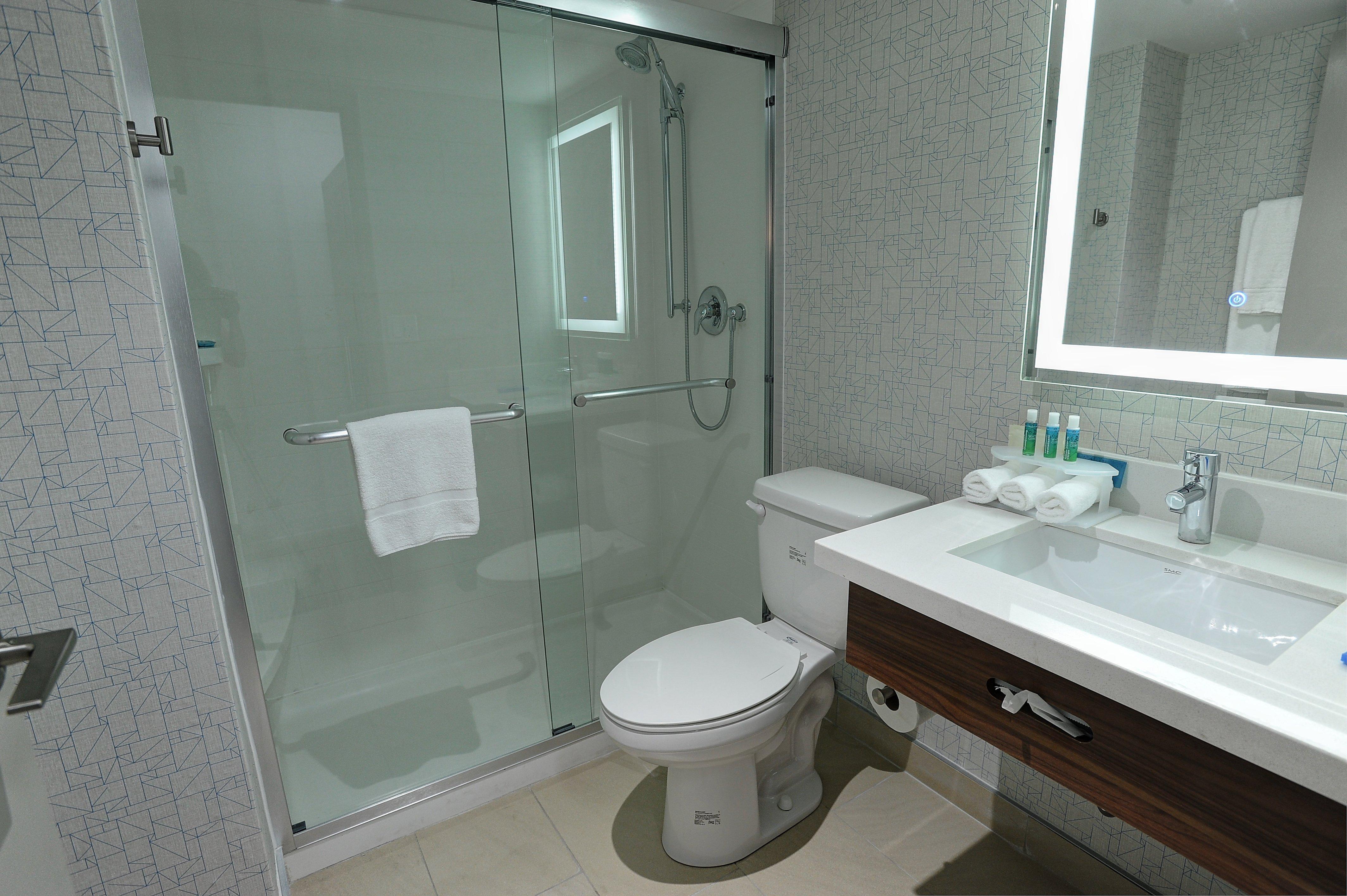 Hotel Express & Toronto Airport West By Ihg