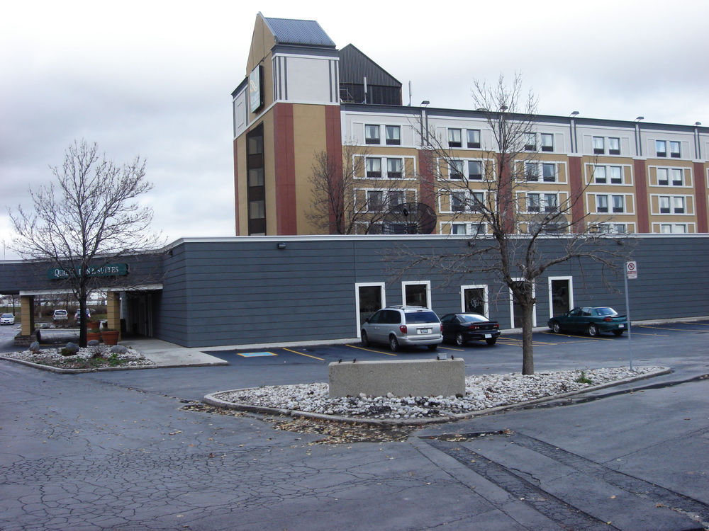Express & Toronto Airport West By Ihg Mississauga