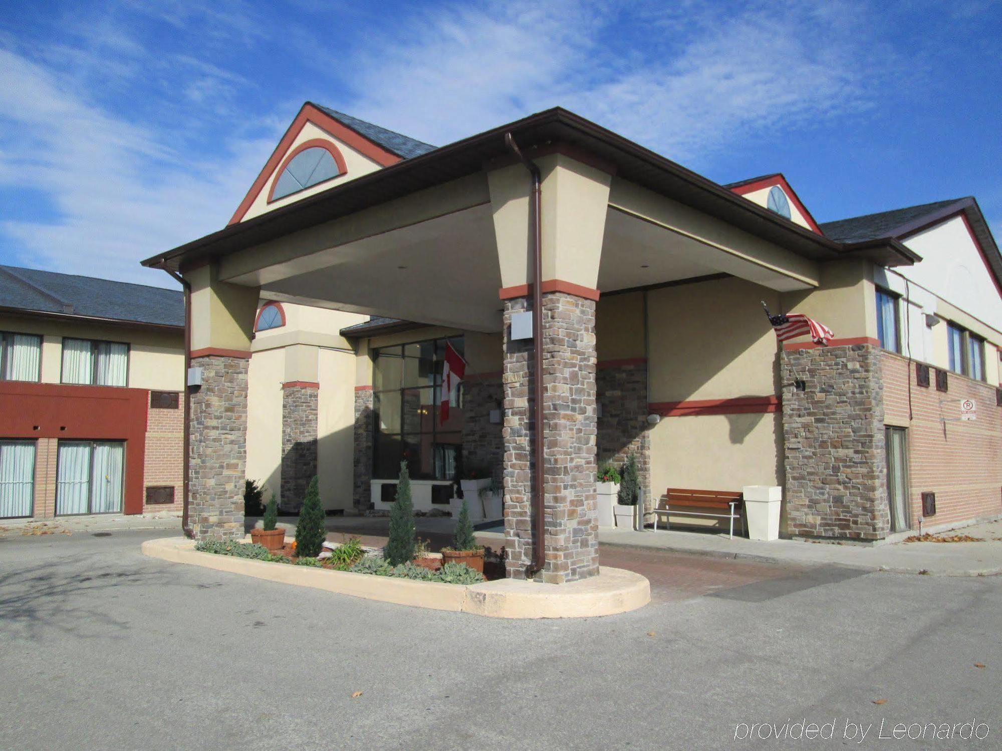 Express & Toronto Airport West By Ihg 4* Mississauga